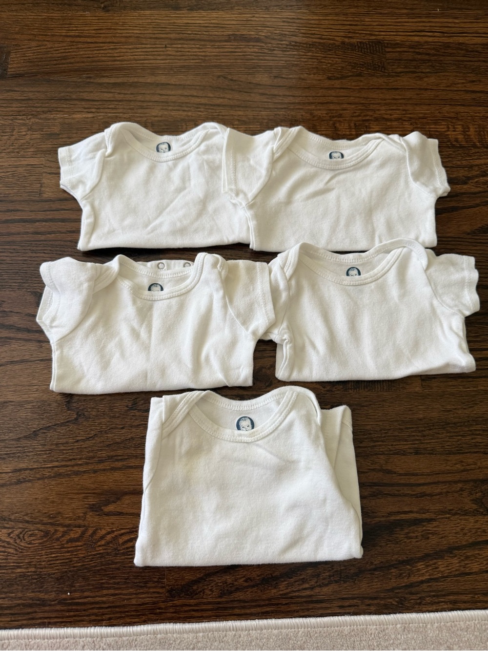 Baby Onesies Gerber White 100% Cotton Bodysuits 6/9 Months